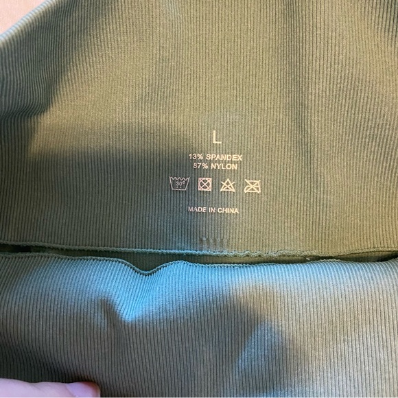 NVGTN sage green contour leggings - Picture 3 of 4